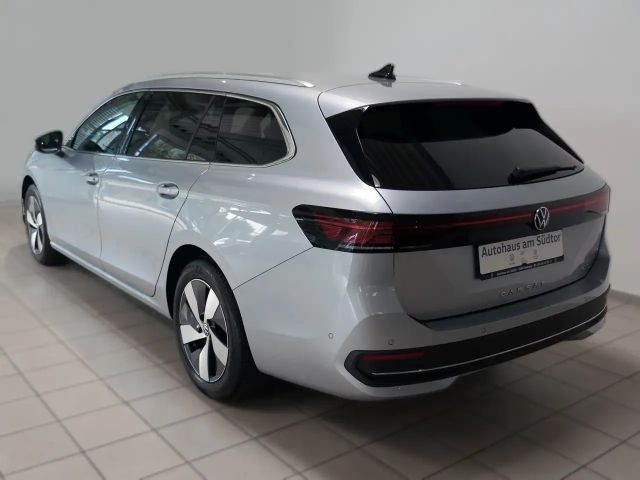 Volkswagen Passat 1.5 eTSI Business DSG