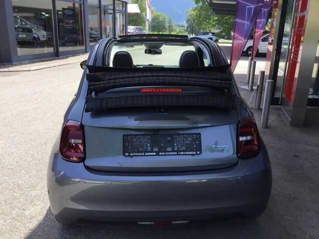 Fiat 500e 42 kWh La Prima