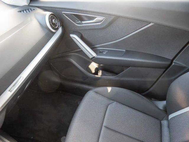 Audi Q2 35 TFSI S-Line