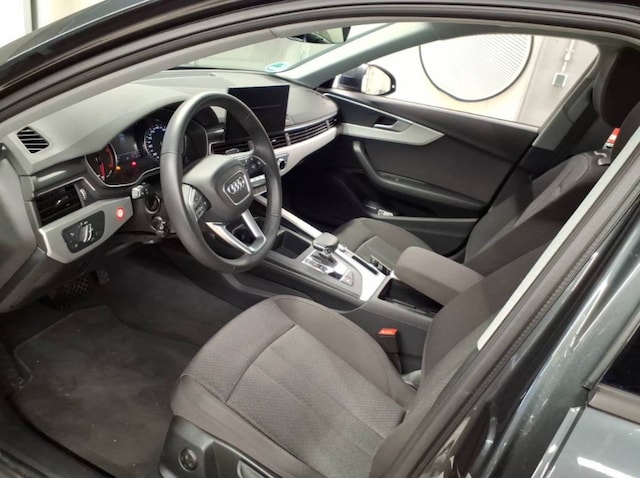 Audi A4 35 TDI Avant S-Tronic