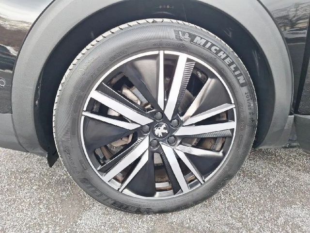 Peugeot 3008 EAT8 GT-Line Hybrid4