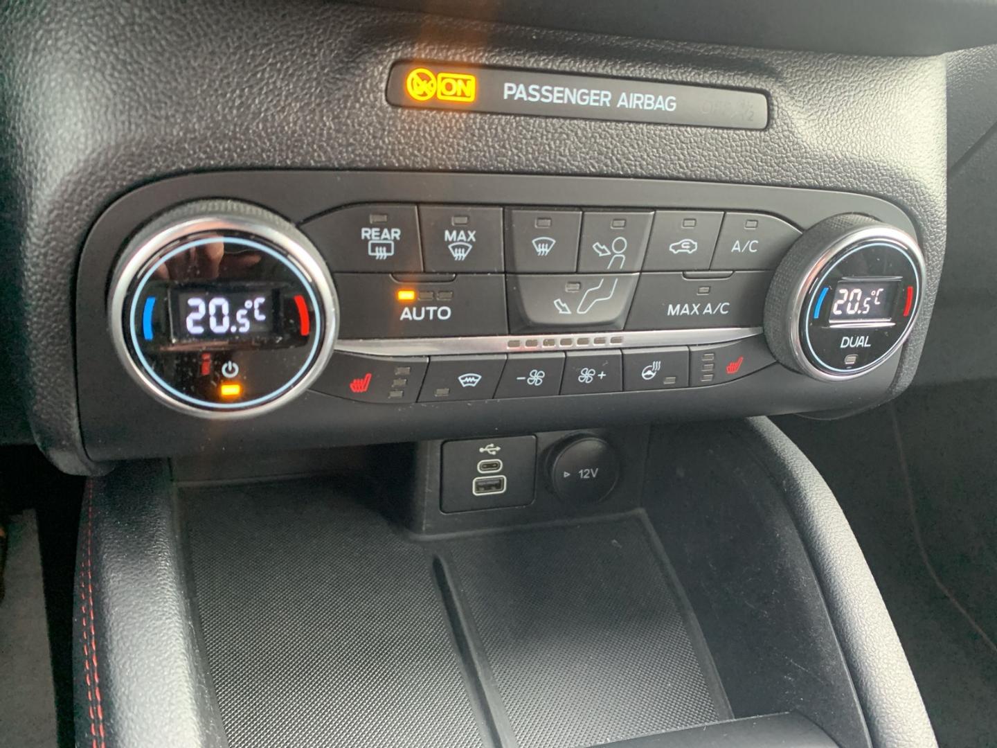 Ford Kuga Hybrid Plug in Hybrid ST Line