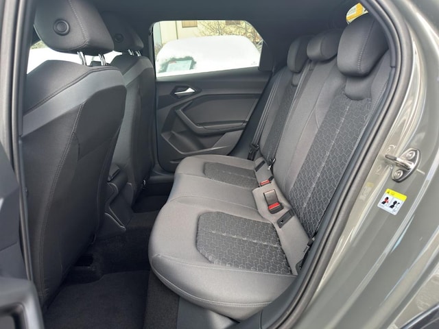 Audi A1 35 TFSI Allstreet S-Tronic