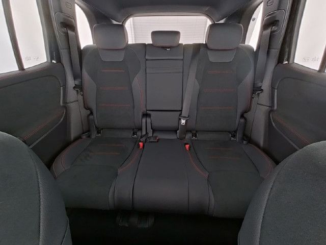 Mercedes-Benz EQB 250