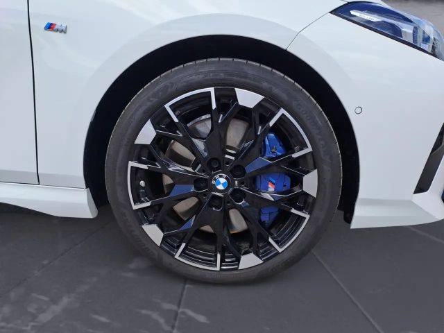 BMW 135 Sedan xDrive