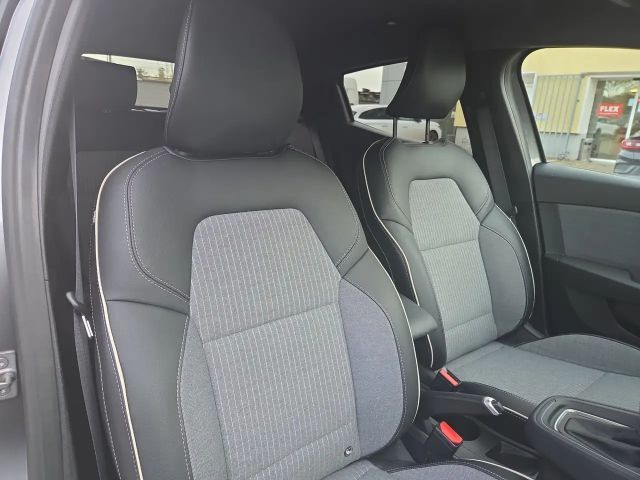 Renault Clio E-Tech Hybrid Techno