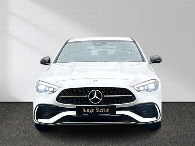 Mercedes-Benz C 220 AMG Line C 220 d Sedan