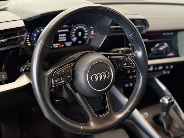Audi A3 35 TFSI Sedan Sport