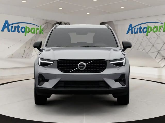 Volvo XC40 Dark Plus