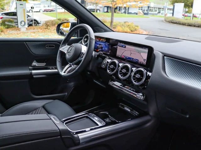 Mercedes-Benz B 180 Progressive Sedan