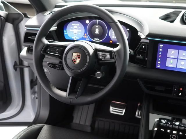 Porsche Macan 4