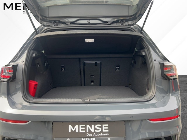 Volkswagen Golf Akra AHK Pano Harman Kardon