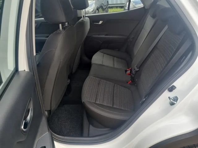 Kia Stonic 1,2 DPI ISG Silber