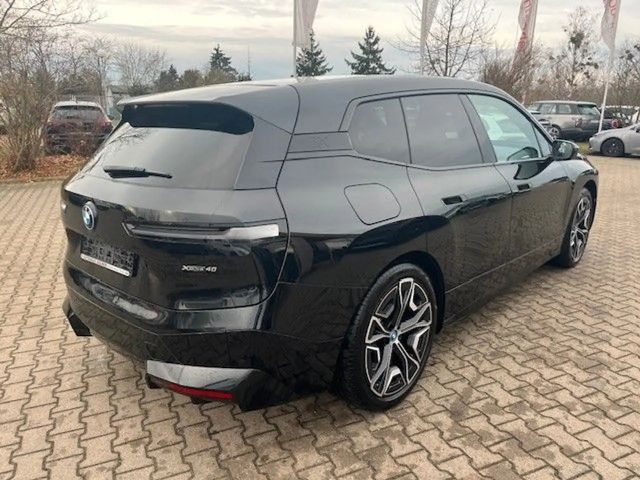 BMW iX xDrive xDrive40