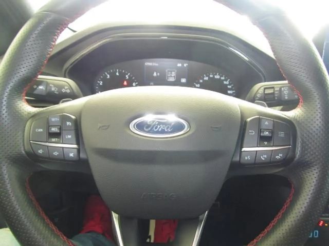 Ford Focus EcoBoost ST Line Wagon