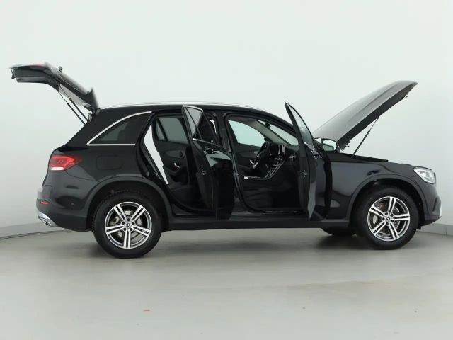 Mercedes-Benz GLC 300 4MATIC GLC 300 e