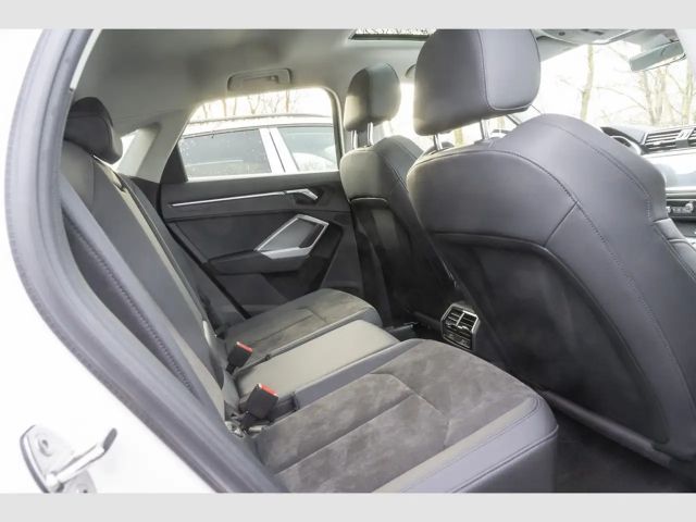 Audi Q3 35 TFSI S-Line S-Tronic Sportback