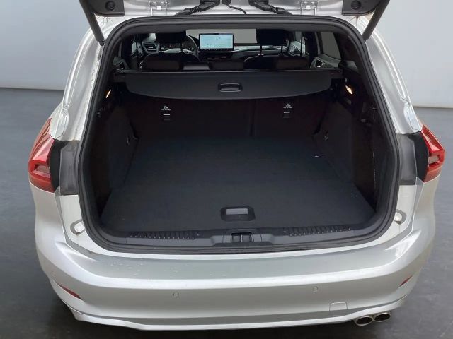 Ford Focus EcoBoost ST Line Wagon