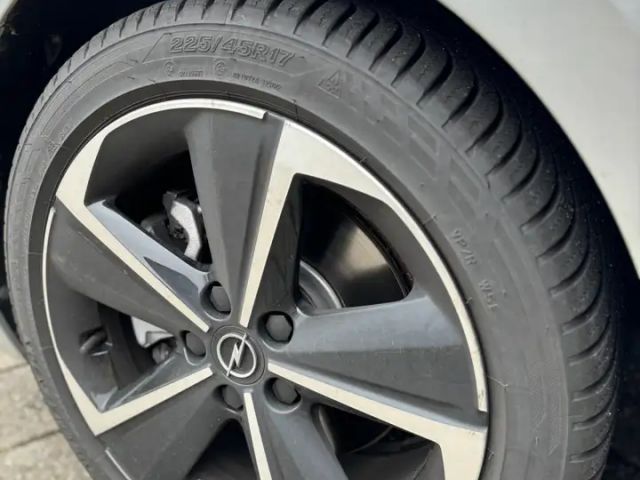 Opel Astra Elegance Sports Tourer