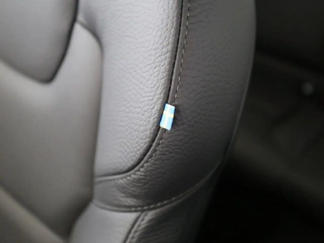 Volvo V90 AWD Dark Plus Recharge T6