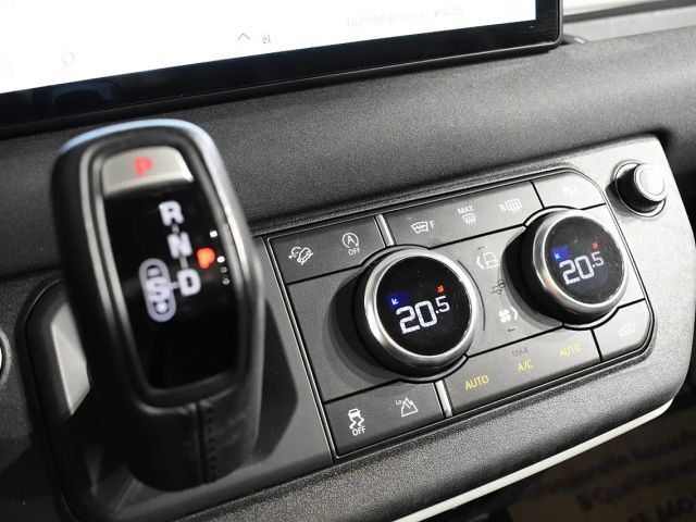 Land Rover Defender 90 AWD D200 S