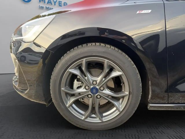 Ford Focus EcoBoost ST Line Wagon