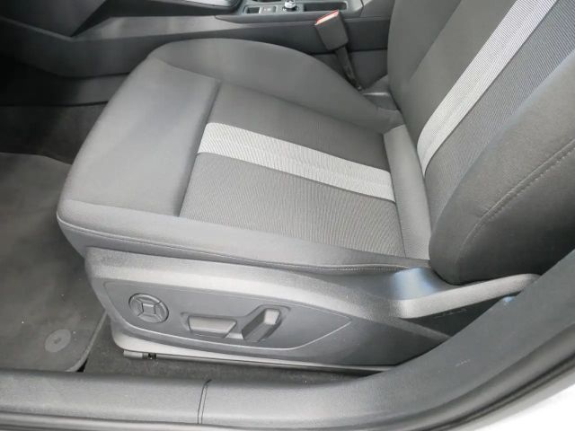 Audi A3 30 TFSI Sedan Sportback