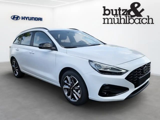 Hyundai i30 Advantage Hybrid T-GDi