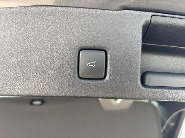 Ford Kuga Hybrid ST Line X