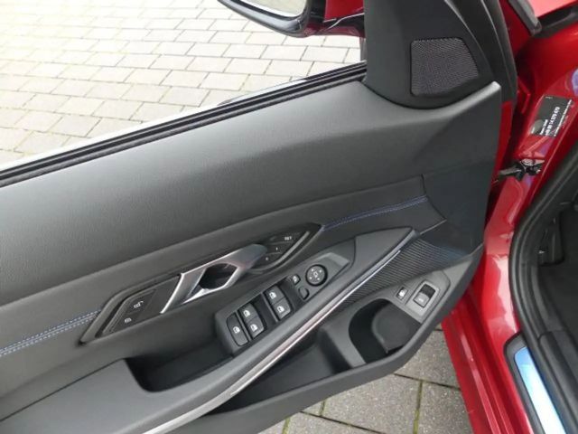 BMW 330 330e M-Sport Touring