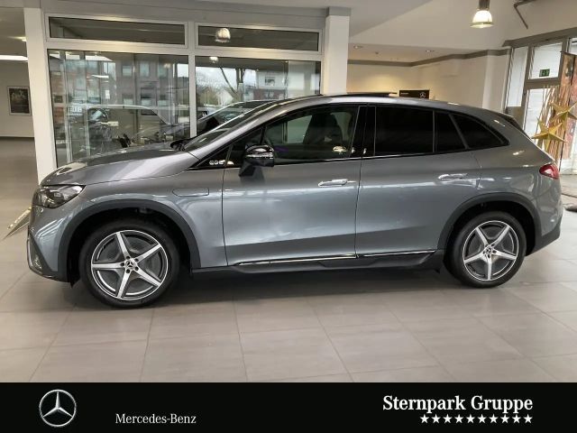 Mercedes-Benz EQE SUV 300 AMG Line
