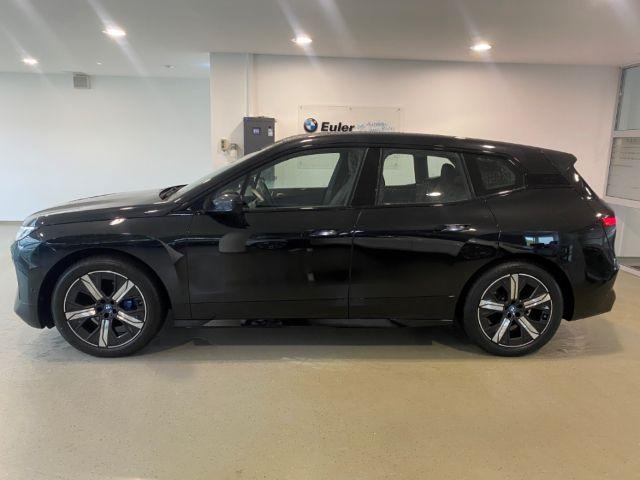 BMW iX xDrive50