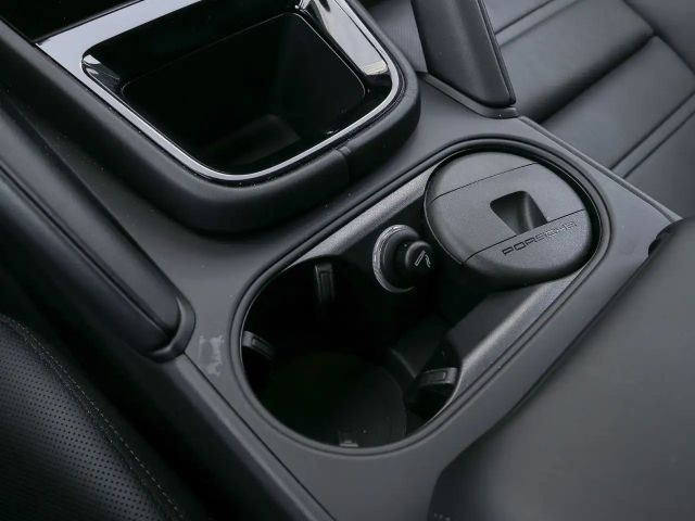 Porsche Cayenne E-Hybrid Turbo