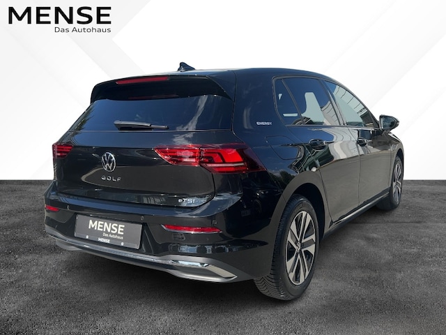 Volkswagen Golf 1.5 eTSI DSG