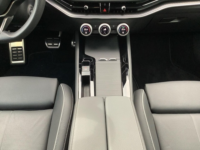 Skoda Superb 2.0 TDI 4x4 Sportline