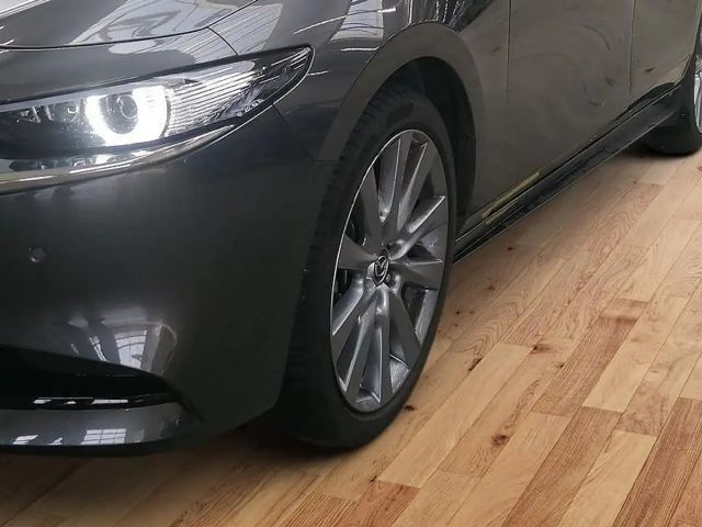 Mazda 3 Exclusive-line