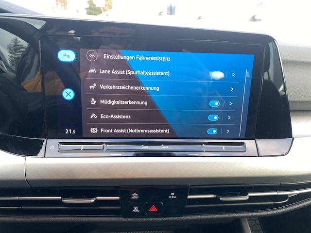 Volkswagen Golf 1.0 TSI Variant