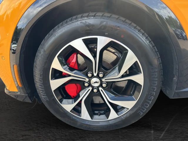 Ford Mustang Mach-E AWD