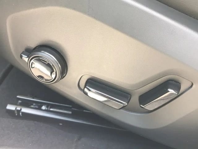 Volvo V60 Dark Geartronic Plus