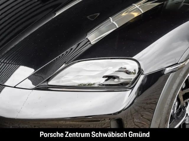Porsche Taycan 4 Cross Turismo