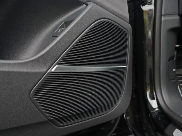 Audi Q8 Business Hybride S-Line