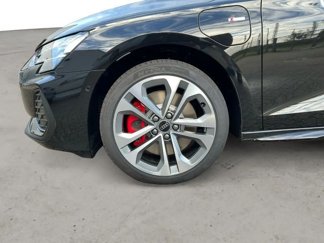 Audi A3 45 TFSI Hybride S-Line Sedan