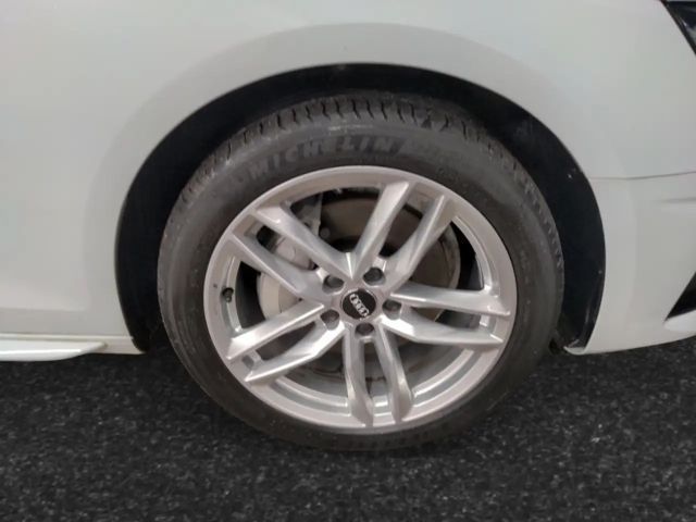 Audi A4 40 TDI Avant S-Tronic