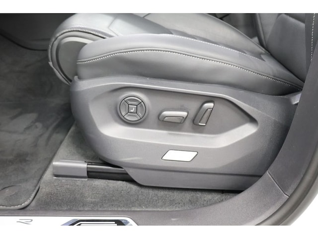 Volkswagen Touareg 3.0 V6 TDI R-Line