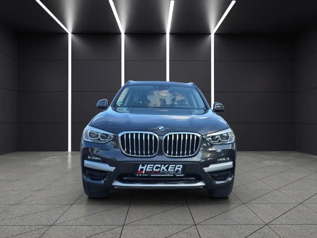 BMW X3 xDrive20i