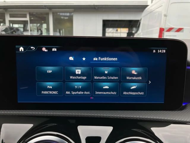 Mercedes-Benz A 200 AMG Line