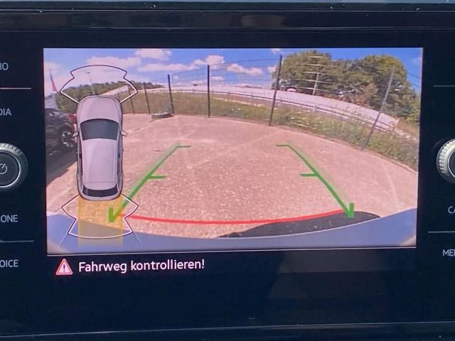 Volkswagen T-Roc 1.5 TSI DSG R-Line