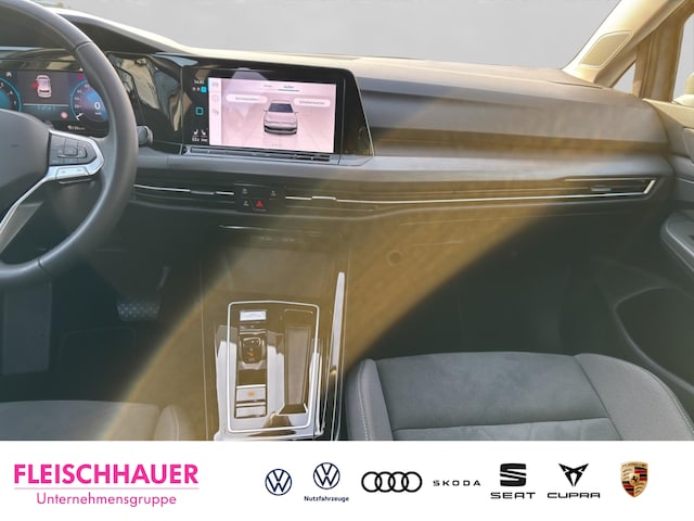 Volkswagen Golf DSG Golf VIII Style