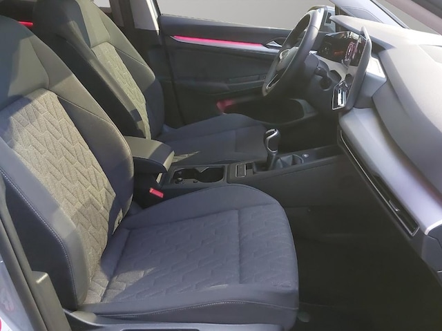 Volkswagen Golf 1,5  TSI 85 kW (116 PS) Panoramadach 17"