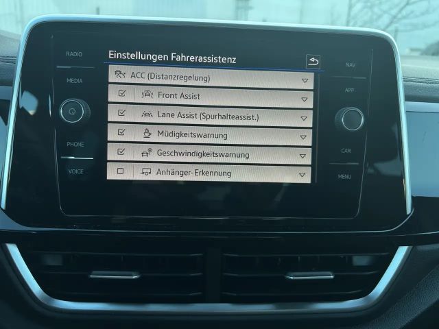 Volkswagen T-Roc DSG Plus R-Line